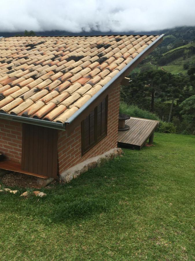 Villa Abrigo de montanha - Berghütte São Bento do Sapucaí Exterior foto