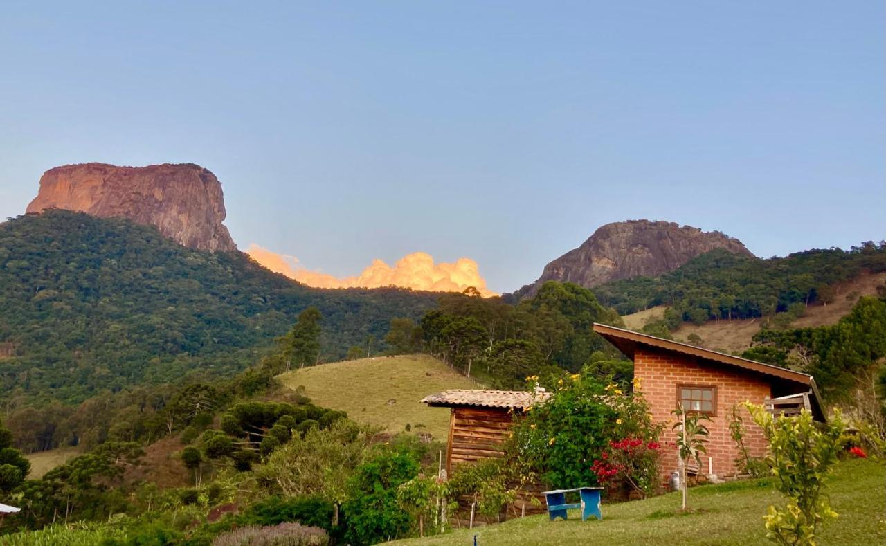 Villa Abrigo de montanha - Berghütte São Bento do Sapucaí Exterior foto